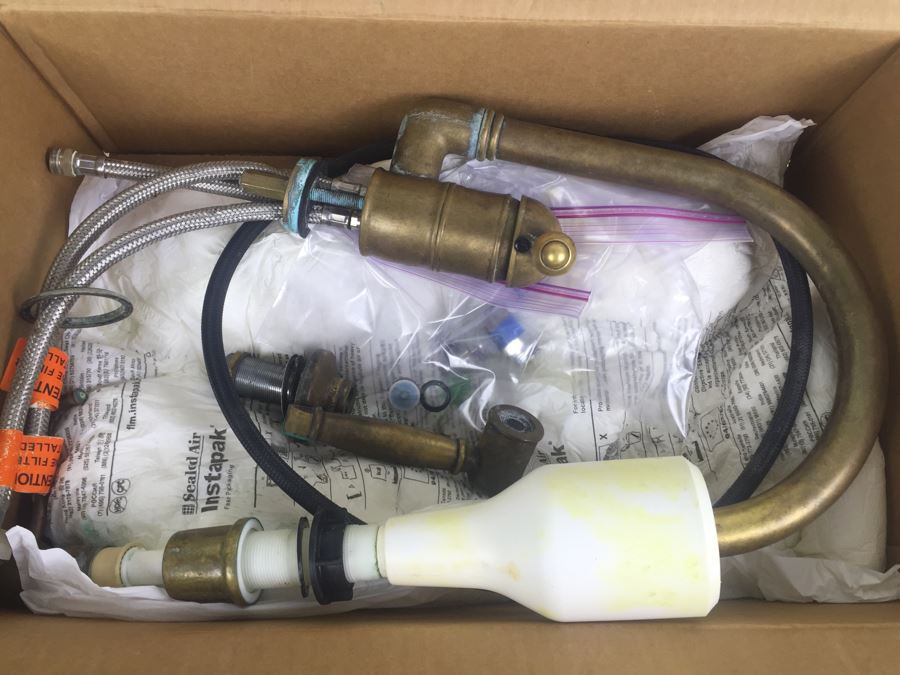 Brass Kitchen Faucet Hardware [Photo 2]