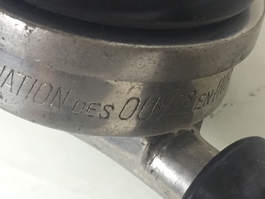 Vintage 1930s Crank Telephone [Photo 29]