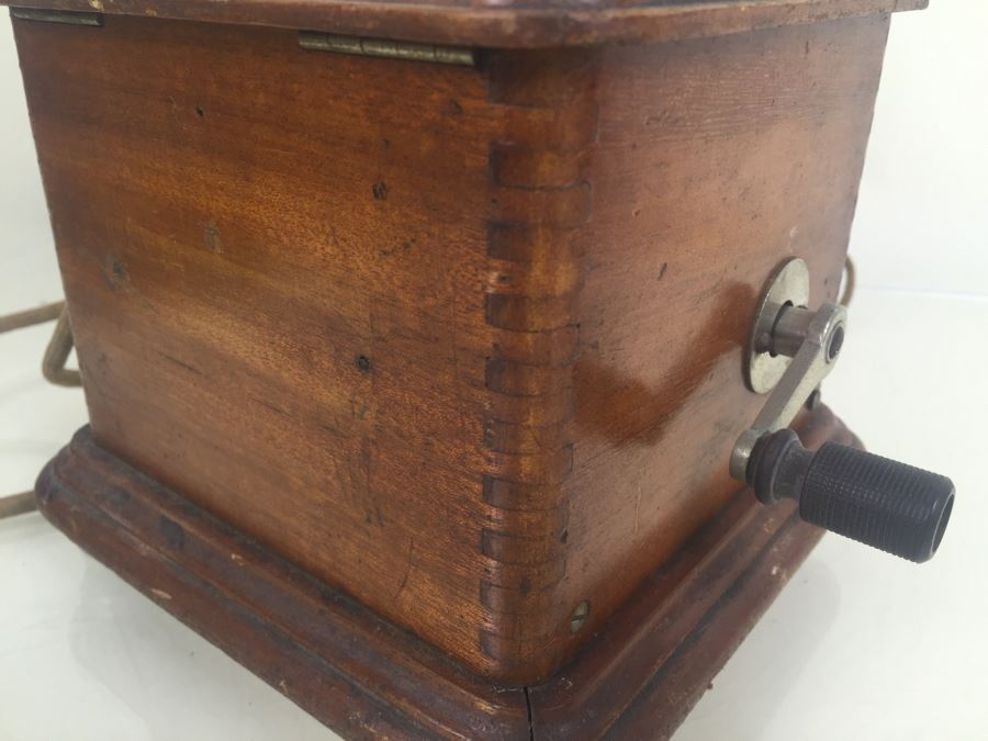 Vintage 1930s Crank Telephone [Photo 3]
