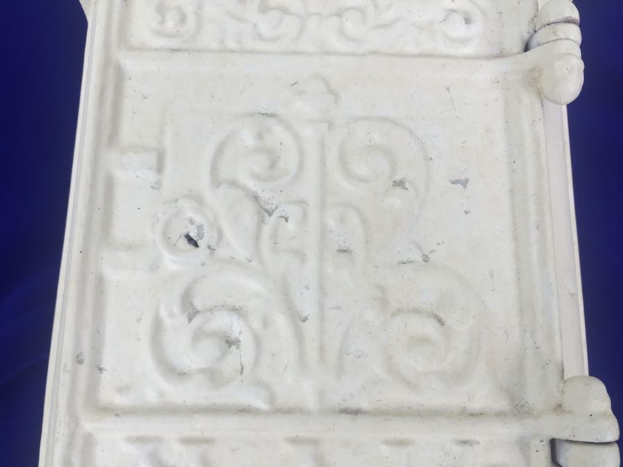Vintage Cast Iron Metal Mailbox Letter Box Painted White [Photo 5]