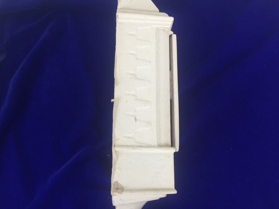 Vintage Cast Iron Metal Mailbox Letter Box Painted White [Photo 13]