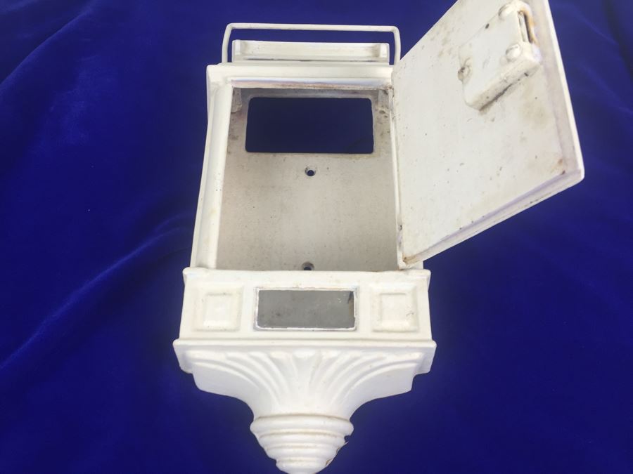 Vintage Cast Iron Metal Mailbox Letter Box Painted White [Photo 3]