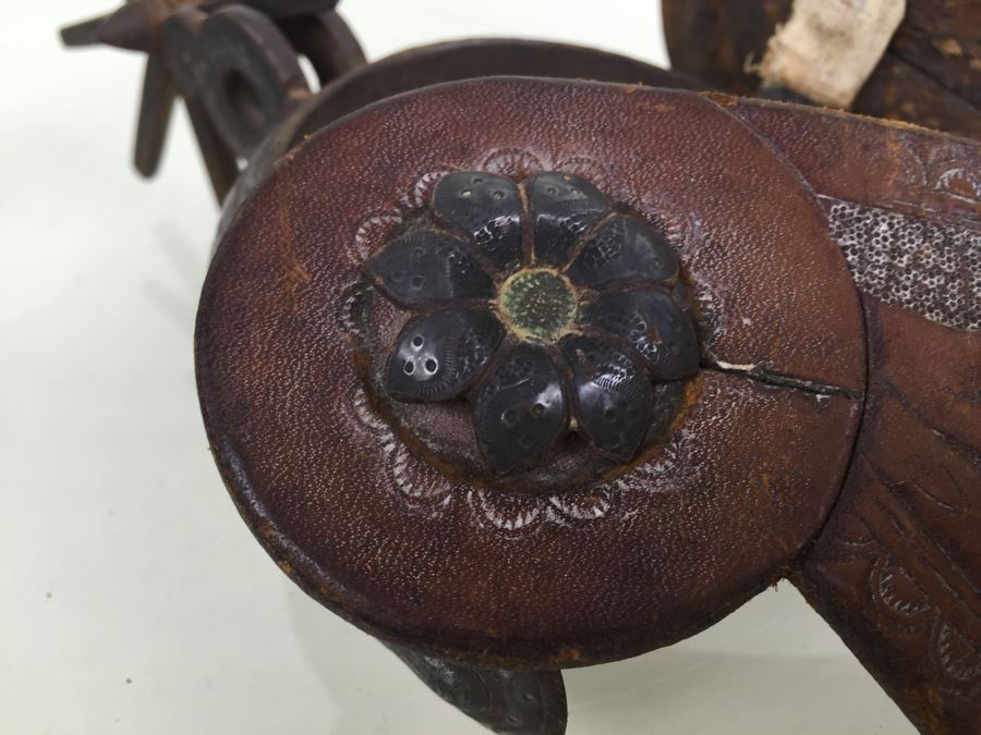 Old Western Cowboy Spurs [Photo 22]