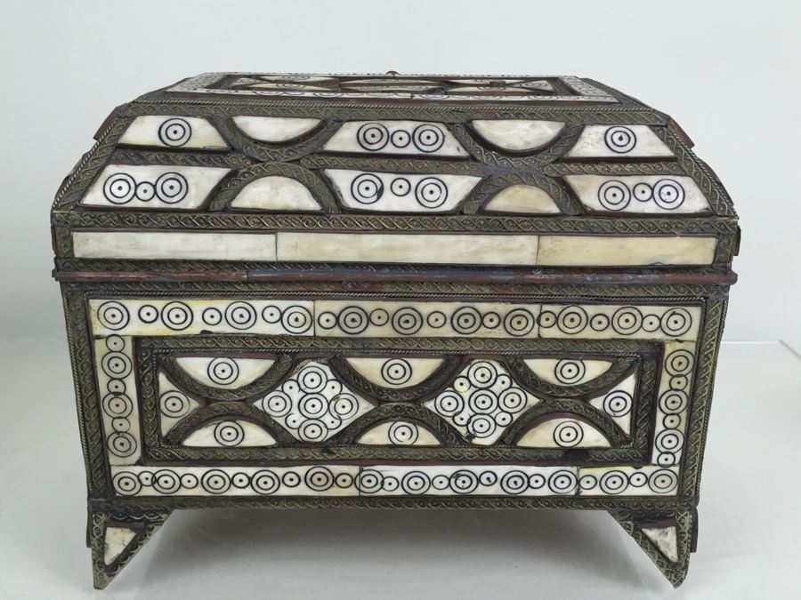 Large Footed Folk Art Box Leather Lined And Ornately Decorated With Bone, Embossed Metal And Stones [Photo 13]