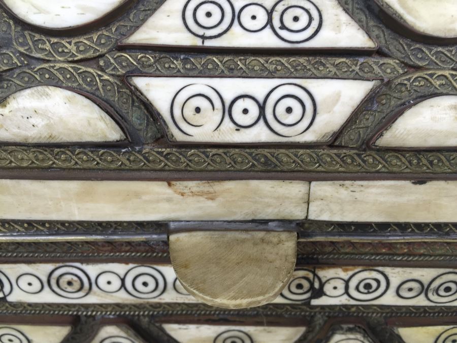 Large Footed Folk Art Box Leather Lined And Ornately Decorated With Bone, Embossed Metal And Stones [Photo 5]