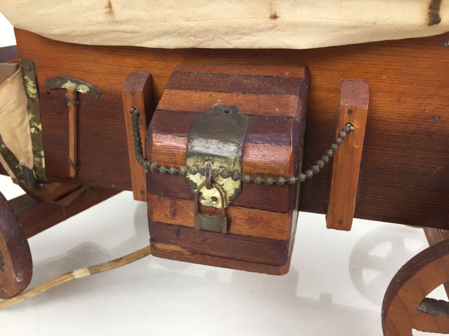 Vintage Connestoga Wagon Light [Photo 13]