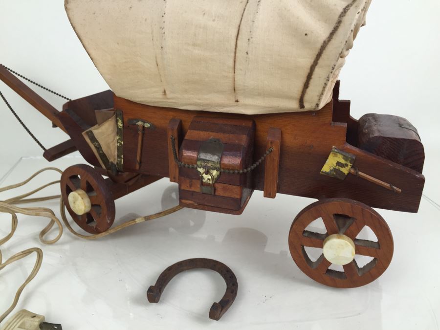 Vintage Connestoga Wagon Light [Photo 2]