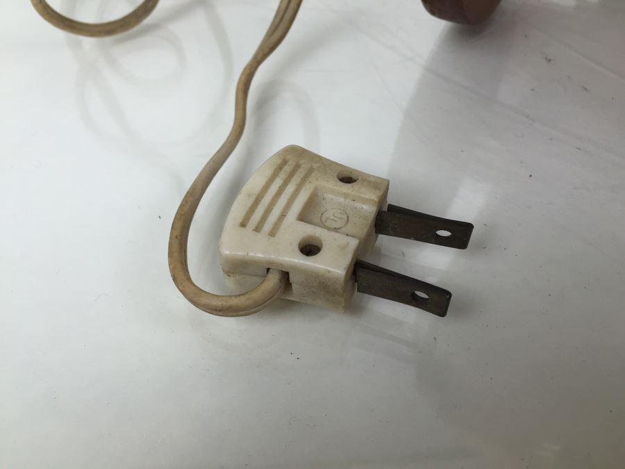 Vintage Connestoga Wagon Light [Photo 10]