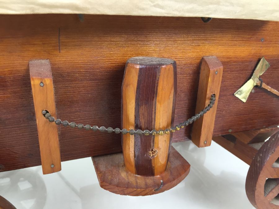 Vintage Connestoga Wagon Light [Photo 6]