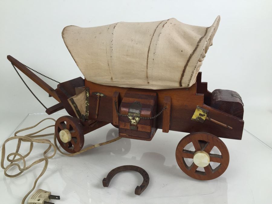 Vintage Connestoga Wagon Light [Photo 12]