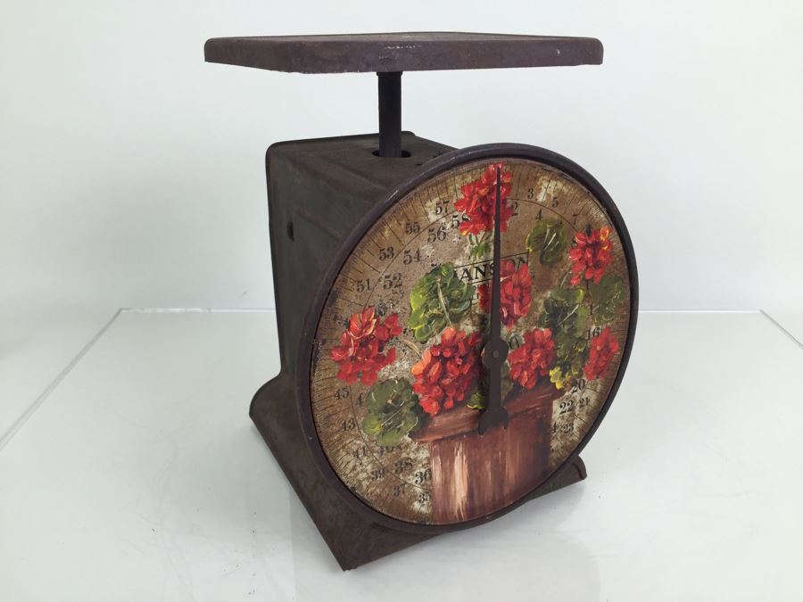 Vintage Kitchen Scale With Painted Floral Motif On Dial [Photo 10]