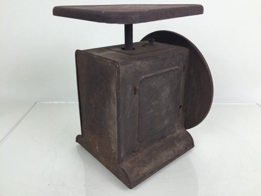 Vintage Kitchen Scale With Painted Floral Motif On Dial [Photo 9]