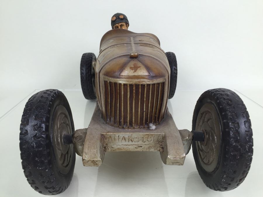 Vintage Large Scale Alfa Romeo Model Decorative Car [Photo 9]