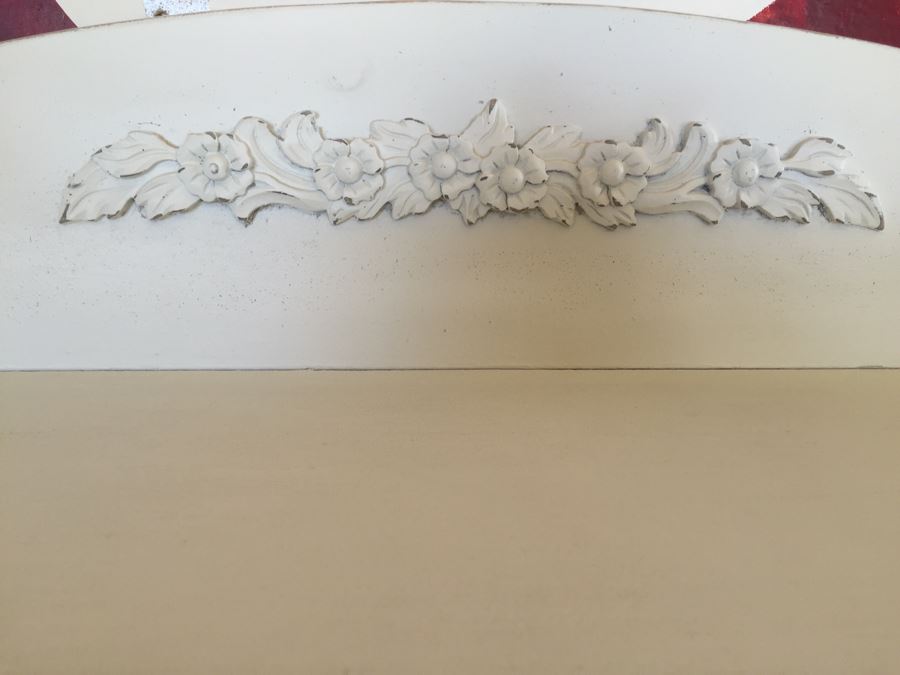 Pottery Barn White Chest Of Drawers With Removable Hutch [Photo 4]