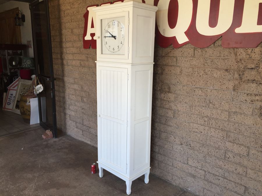White Wine Storage Cabinet With Clock [Photo 6]