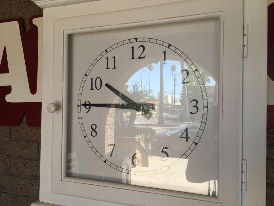 White Wine Storage Cabinet With Clock [Photo 7]