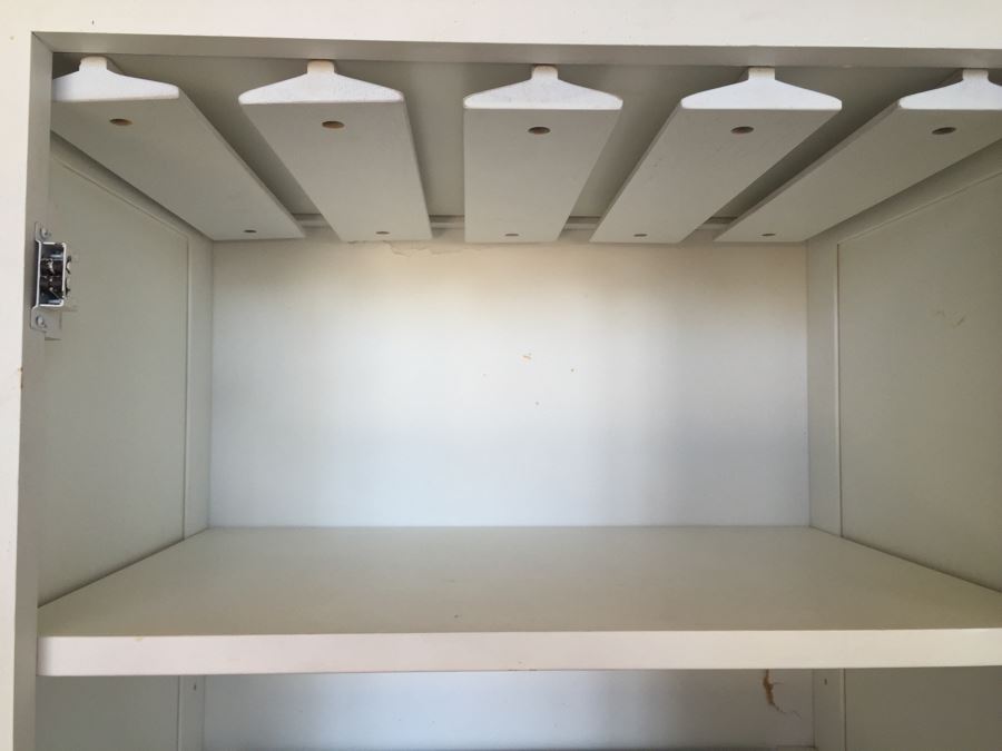 White Wine Storage Cabinet With Clock [Photo 8]