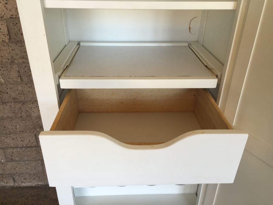 White Wine Storage Cabinet With Clock [Photo 9]