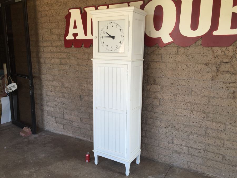 White Wine Storage Cabinet With Clock [Photo 4]