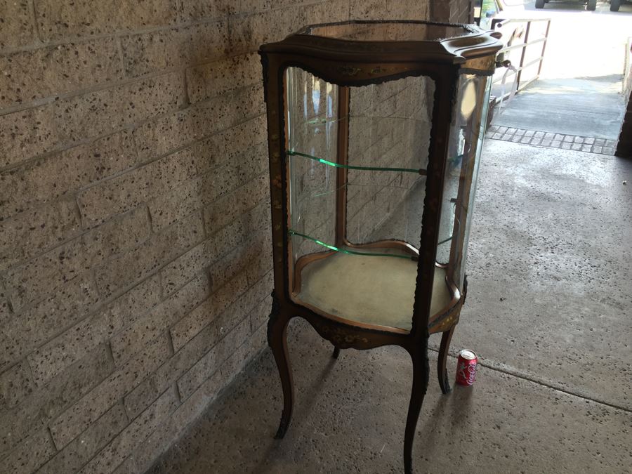 Exquisite French Curio Display Cabinet With Curved Glass On All Sides And Glass On Top Hand Painted And Beautifully Embellished With Metal Accents [Photo 42]