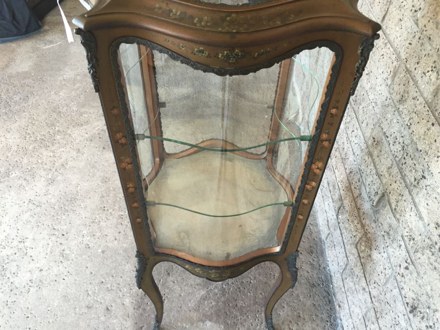 Exquisite French Curio Display Cabinet With Curved Glass On All Sides And Glass On Top Hand Painted And Beautifully Embellished With Metal Accents [Photo 22]