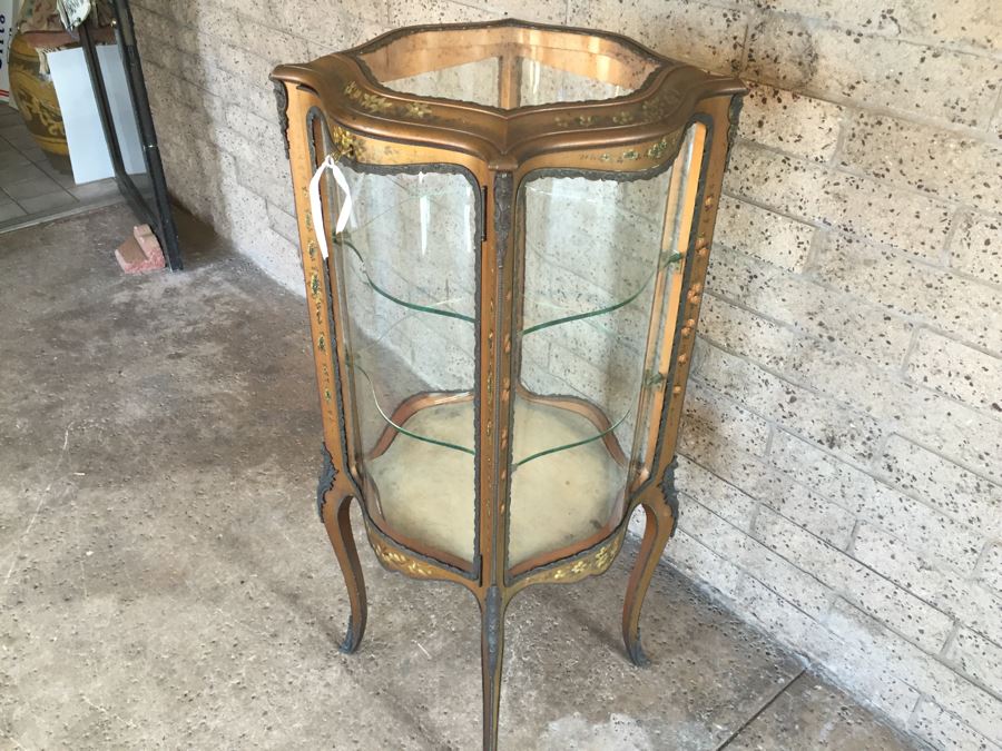 Exquisite French Curio Display Cabinet With Curved Glass On All Sides And Glass On Top Hand Painted And Beautifully Embellished With Metal Accents [Photo 20]