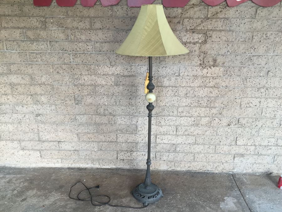 Nice Metal Floor Lamp Accented With Polished Agate