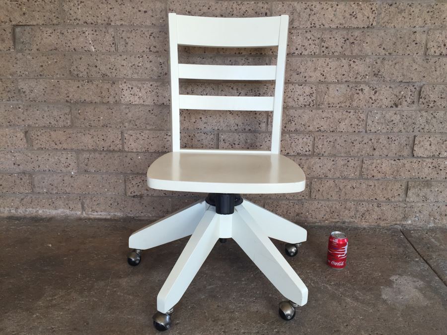 Pottery Barn White Office Chair With Casters [Photo 1]