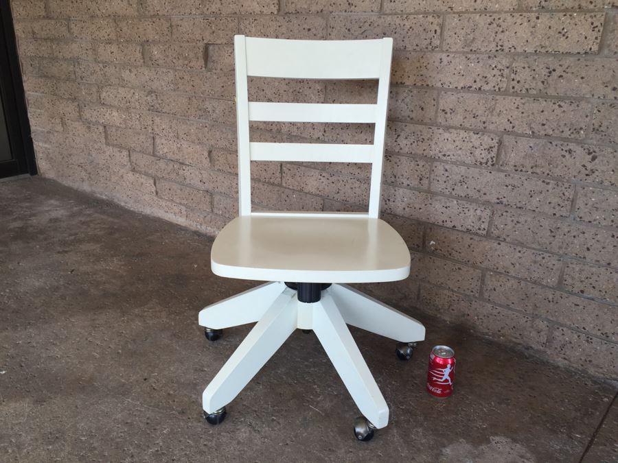 Pottery Barn White Office Chair With Casters [Photo 6]