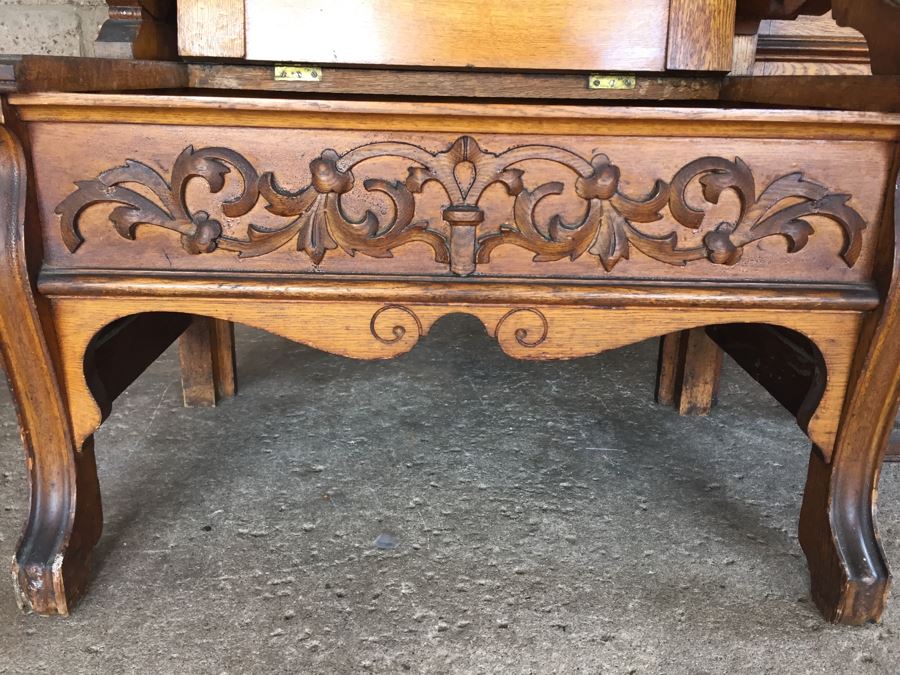 Stunning Antique Hall Tree With Nice Wood Carvings From Standard Furniture Co Seattle WA [Photo 15]