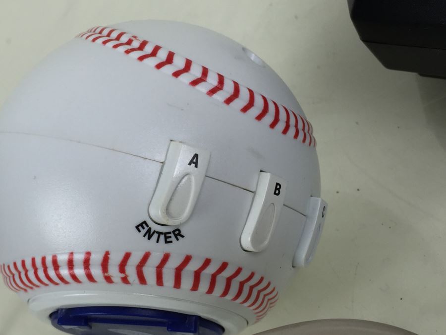 Nintendo Gamecube Game Lot + Play TV Radica Baseball 3  [Photo 13]