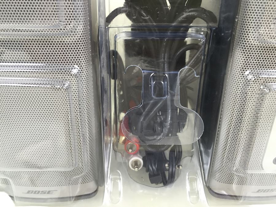 BOSE Companion 2 Series II Multimedia Speaker System New In Original Packaging [Photo 6]