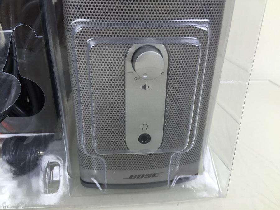 BOSE Companion 2 Series II Multimedia Speaker System New In Original Packaging [Photo 5]