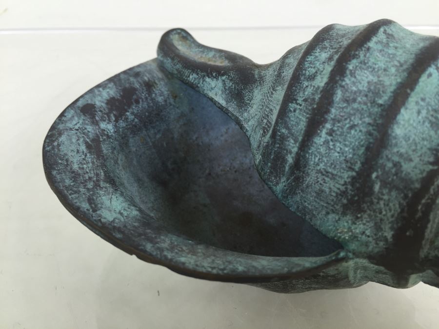 Bronze Seashell Sculpture [Photo 4]