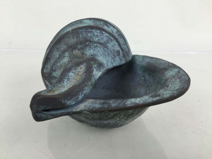 Bronze Seashell Sculpture [Photo 6]