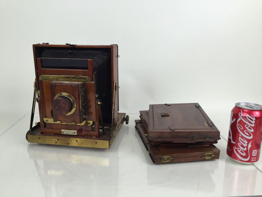 Thornton Pickard Imperial Triple Extension Half Plate Bellows Camera With Lens And (3) Plates