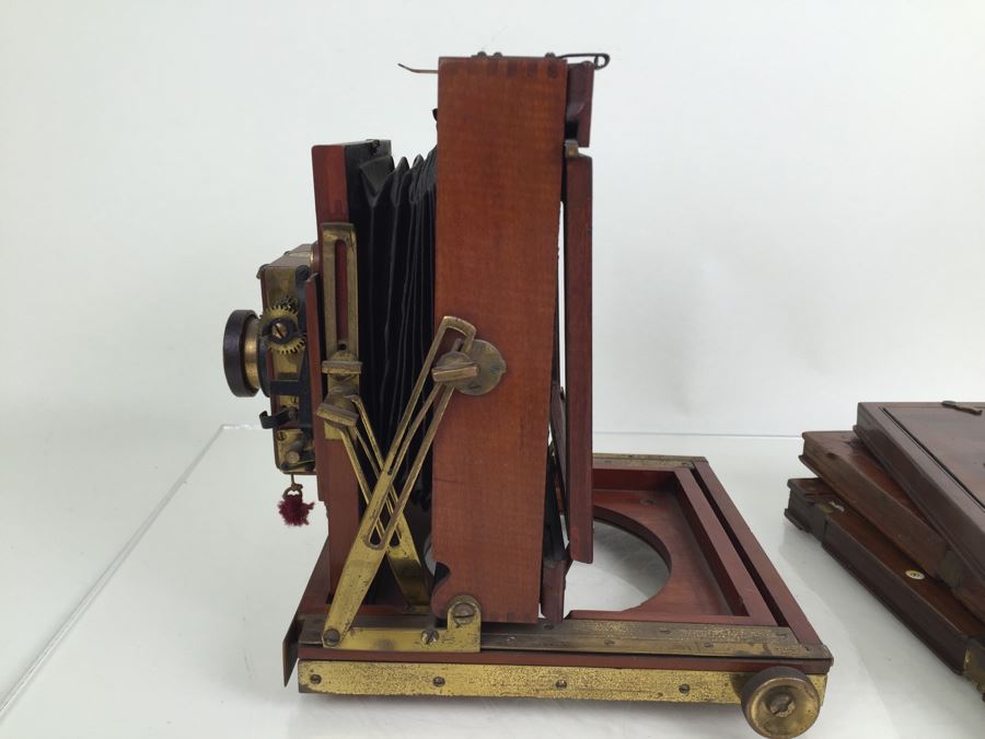 Thornton Pickard Imperial Triple Extension Half Plate Bellows Camera With Lens And (3) Plates [Photo 11]