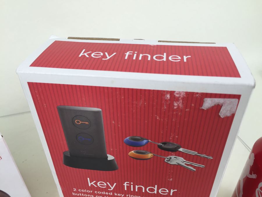 Brookstone Talking Photo Ball And Key Finder New In Box