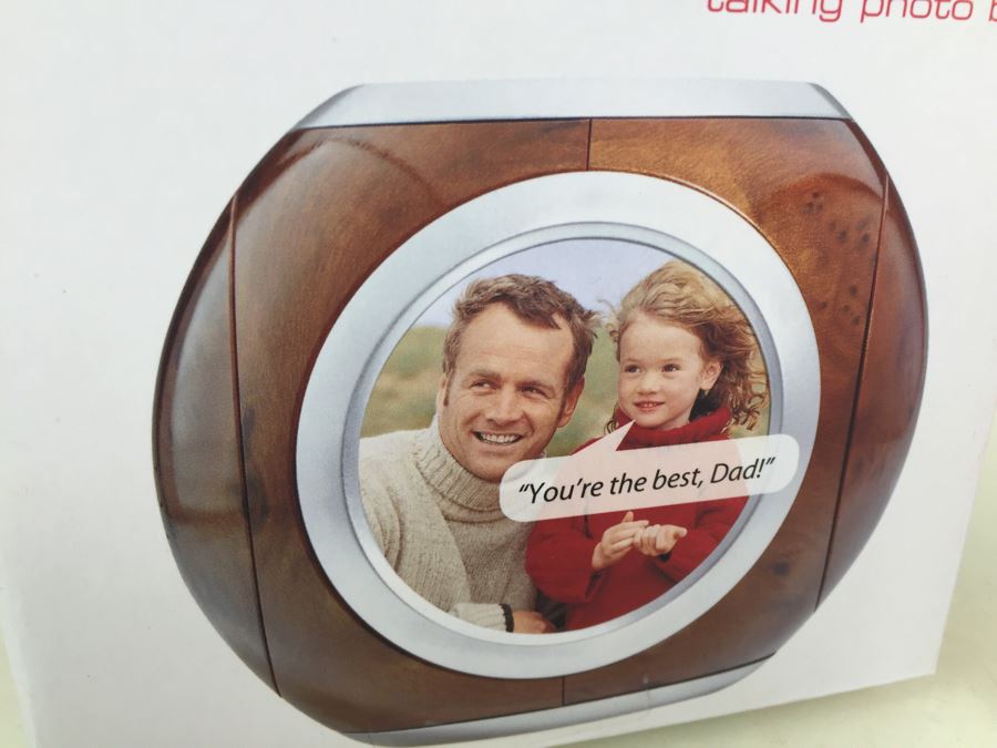 Brookstone Talking Photo Ball And Key Finder New In Box [Photo 4]