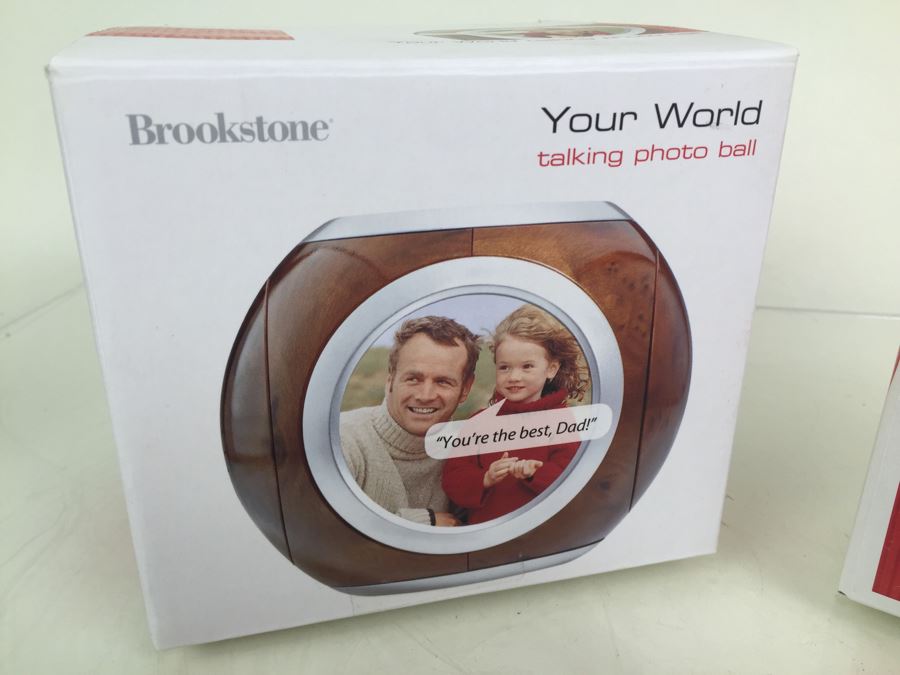 Brookstone Talking Photo Ball And Key Finder New In Box