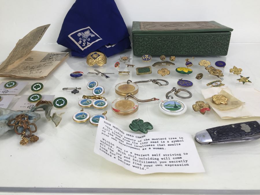 Large Collection Of Boy Scouts And Girl Scouts Collectibles Including Pocket Knife, Various Buttons, Medals, Scarf, Etc. Circa 1950's / 1960's [Photo 38]