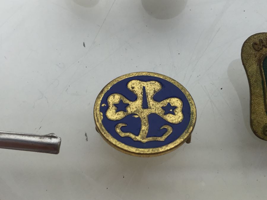 Large Collection Of Boy Scouts And Girl Scouts Collectibles Including Pocket Knife, Various Buttons, Medals, Scarf, Etc. Circa 1950's / 1960's [Photo 12]