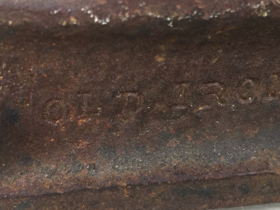 Vintage Cast Iron 'Old Ironsides' Bookends [Photo 12]