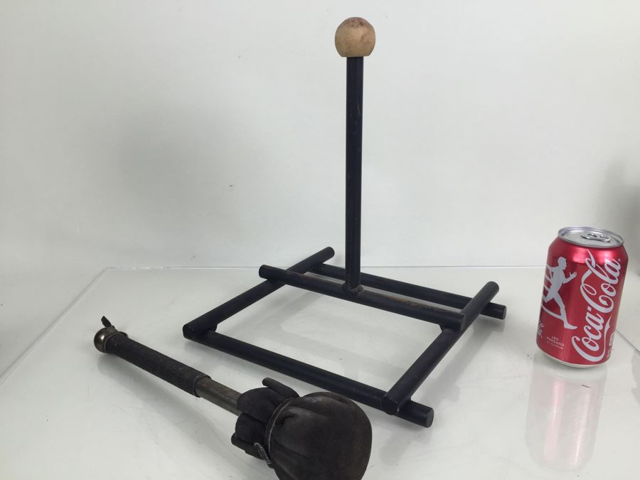 Large Signed Asian Bell Temple Buzzer With Stand And Mallot [Photo 17]