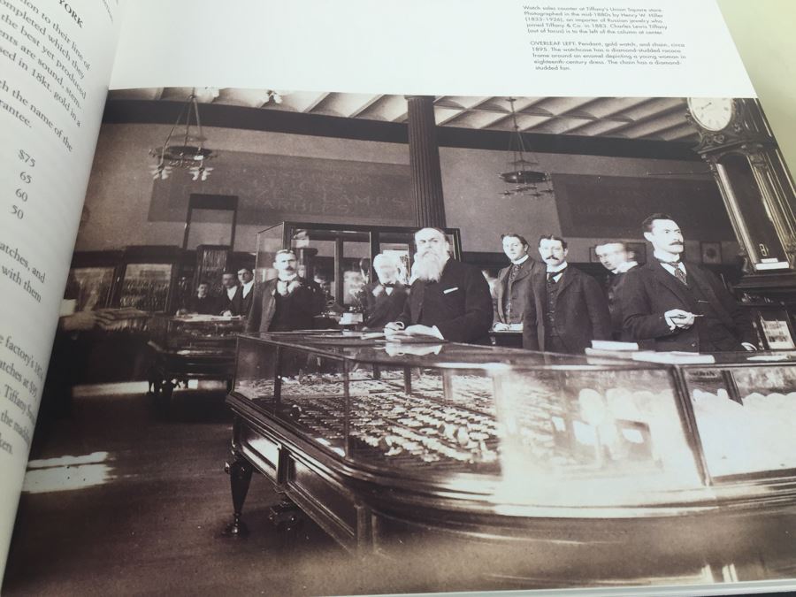 Tiffany In Fashion Book And Tiffany Timepieces Book By John Loring [Photo 11]