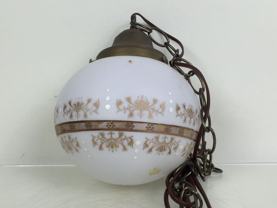 Vintage Glass Pendant Light Fixture With Plug And Chain [Photo 3]