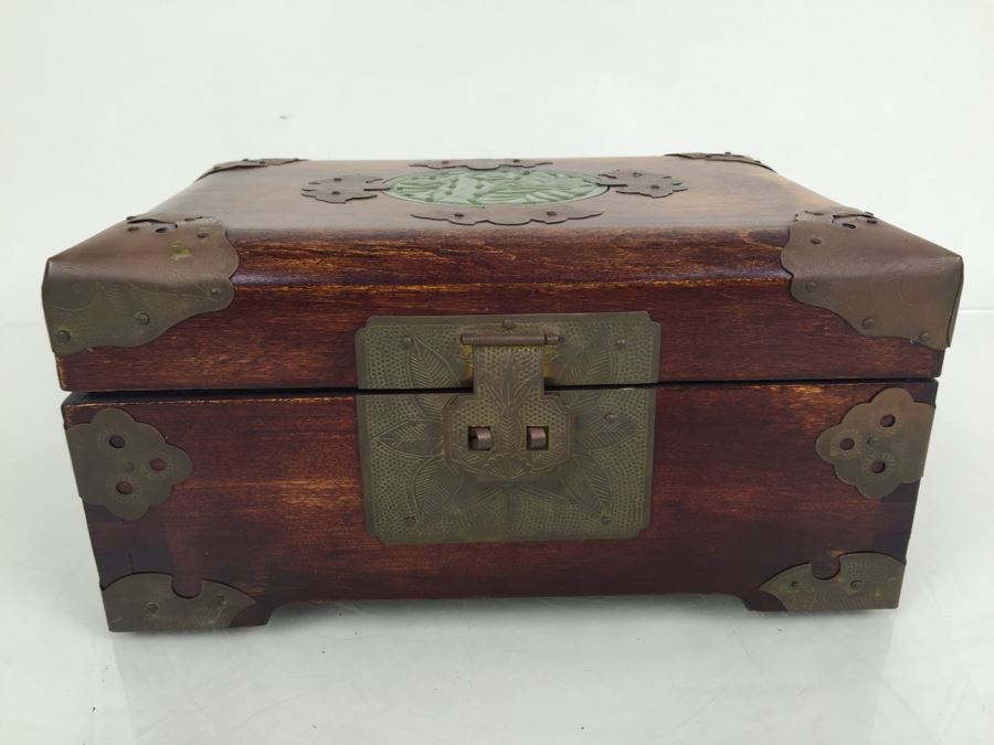 Vintage Shanghai China Wooden Jade Brass Jewelry Box Chest [Photo 2]