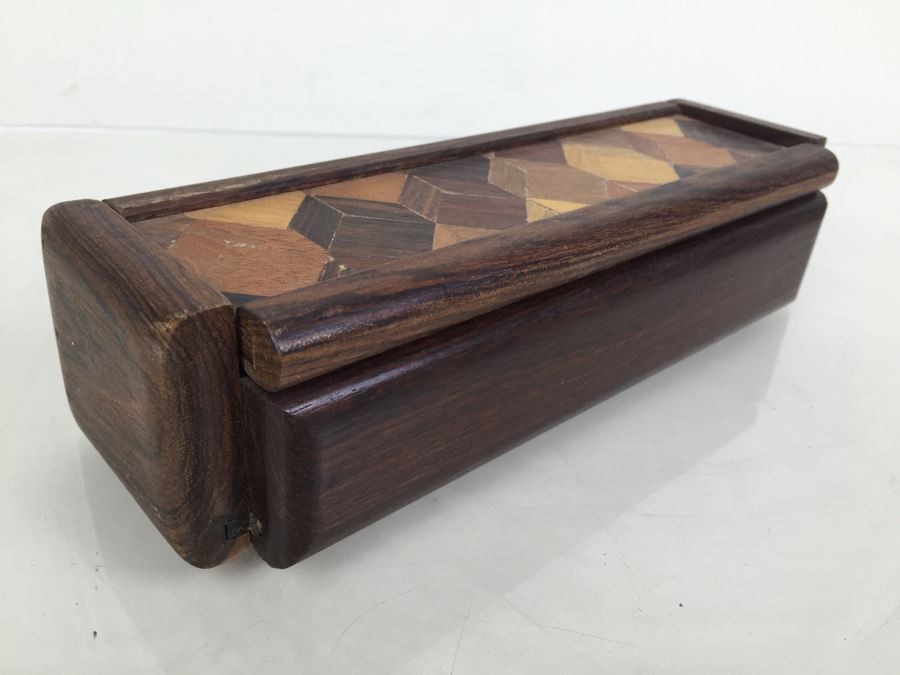 Wooden Inlay Geometric Pattern Box [Photo 8]