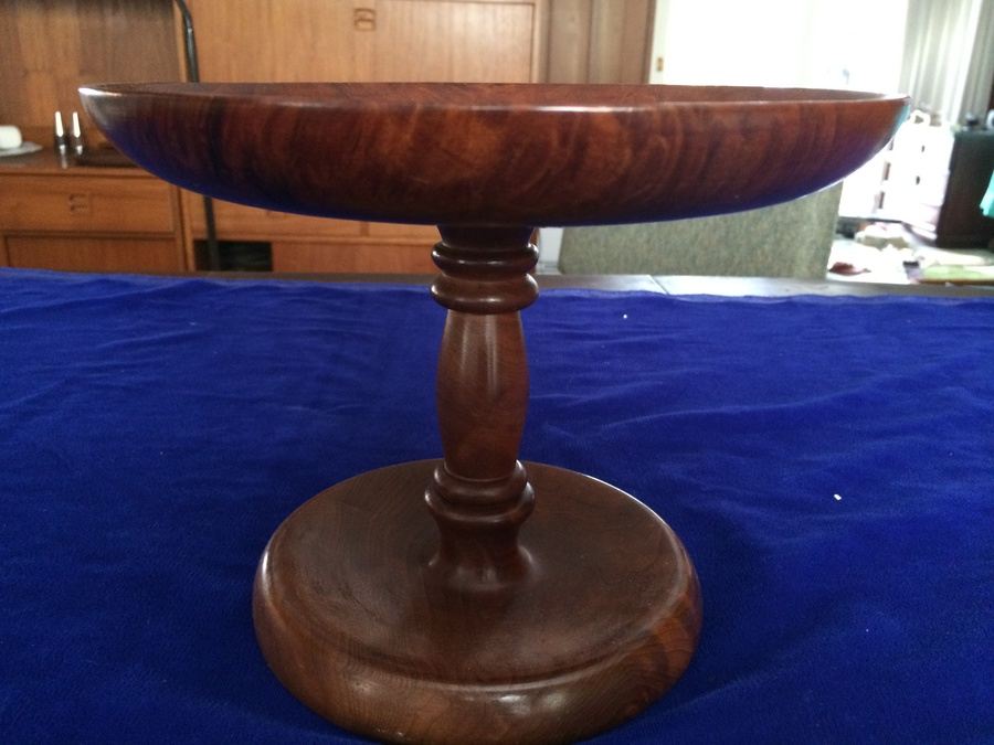 Vintage Footed Turned Wood Fruit Dish [Photo 2]
