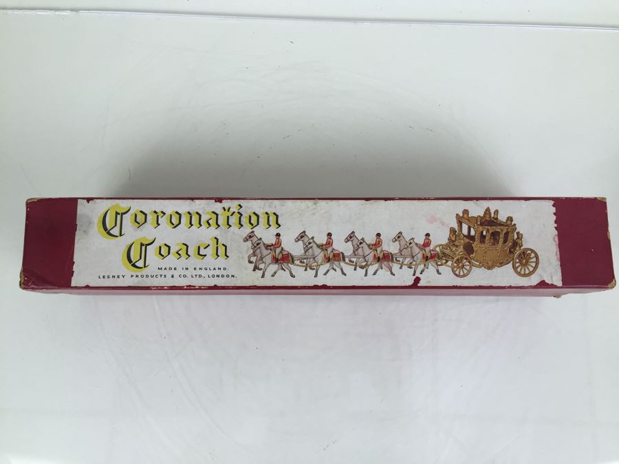 Larger Version Coronation Coach Hand Painted Cast Iron By Lesney Products & Co Made In England Matchbox With Original Box [Photo 6]